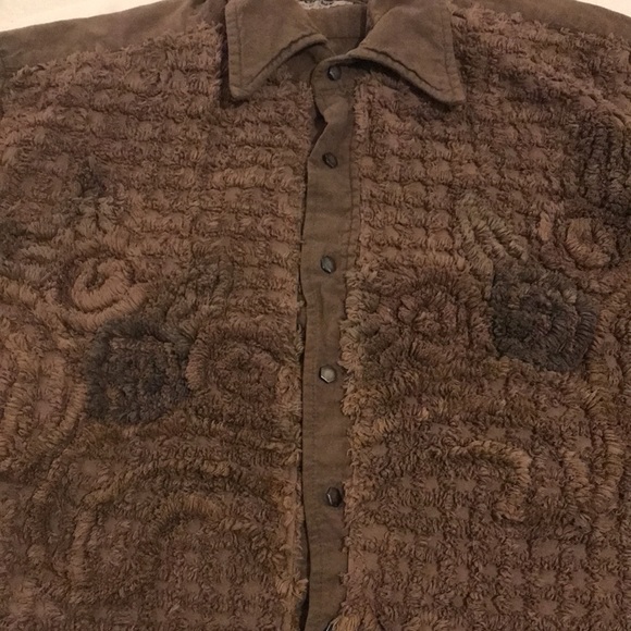 Vintage Mid-1990s Recess Cotton Flannel Cropped Shirt w Chenille Design Size L - Picture 4 of 7